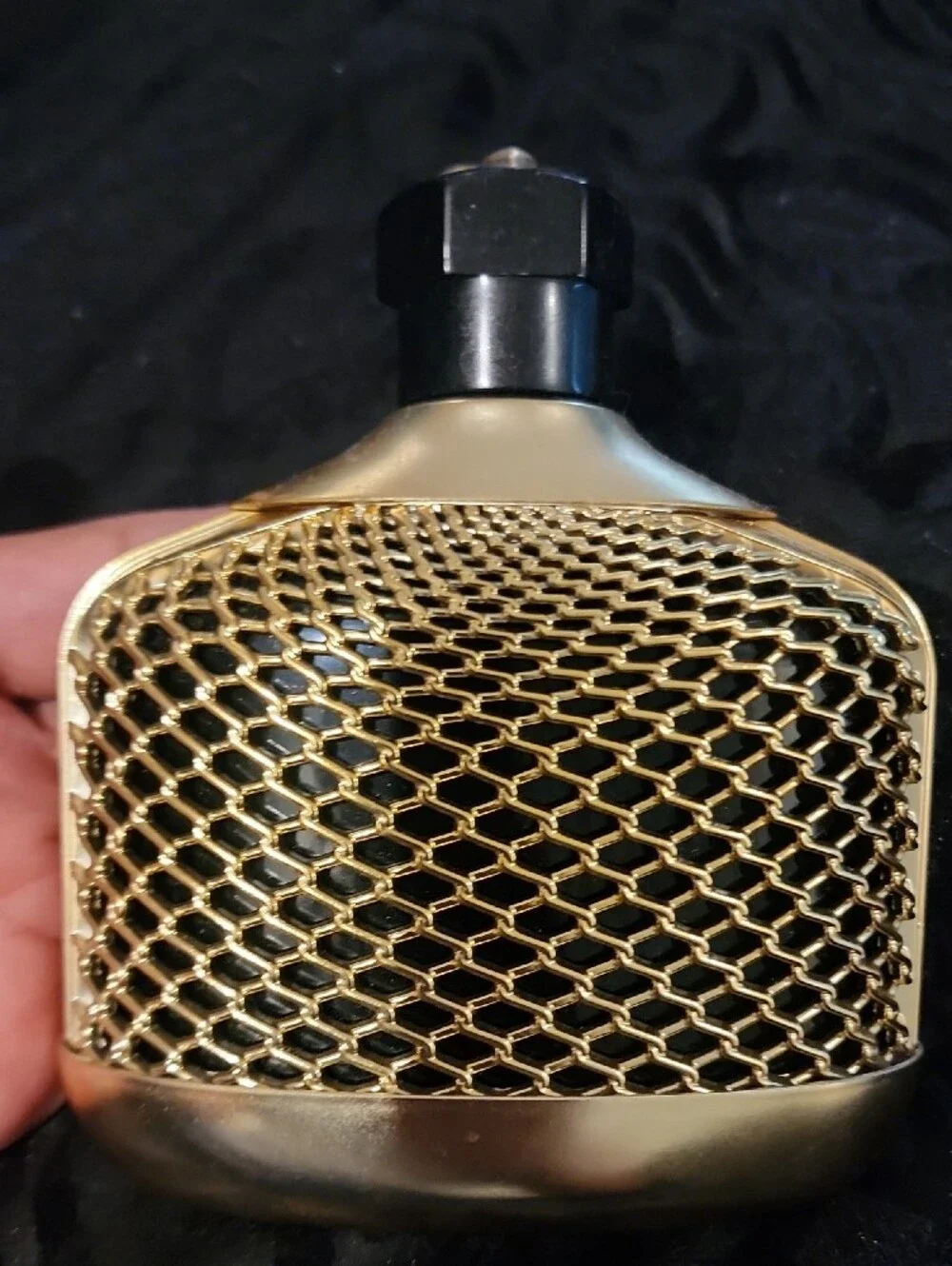 John Varvatos OUD Gold and Black Honeycomb Bottle